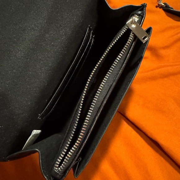 Black Croc-Embossed Chain Bag - Picture 4 of 7